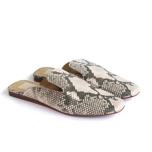NEW Dolce Vita Embossed vegan Leather Snake Skin Mule Women’s size 9